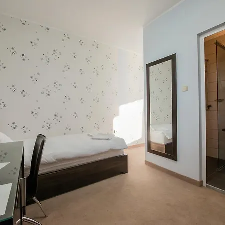 Milano 3*